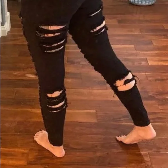 Foreign Exchange Ripped Jeans - Picture 2 of 4